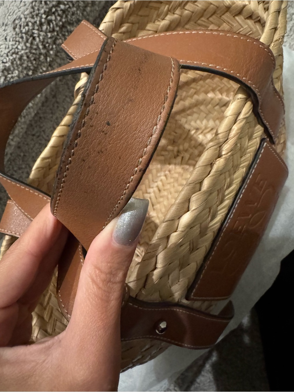 LOEWE Raffia Small Basket Bag Pre-Owned - Picture 10 of 17